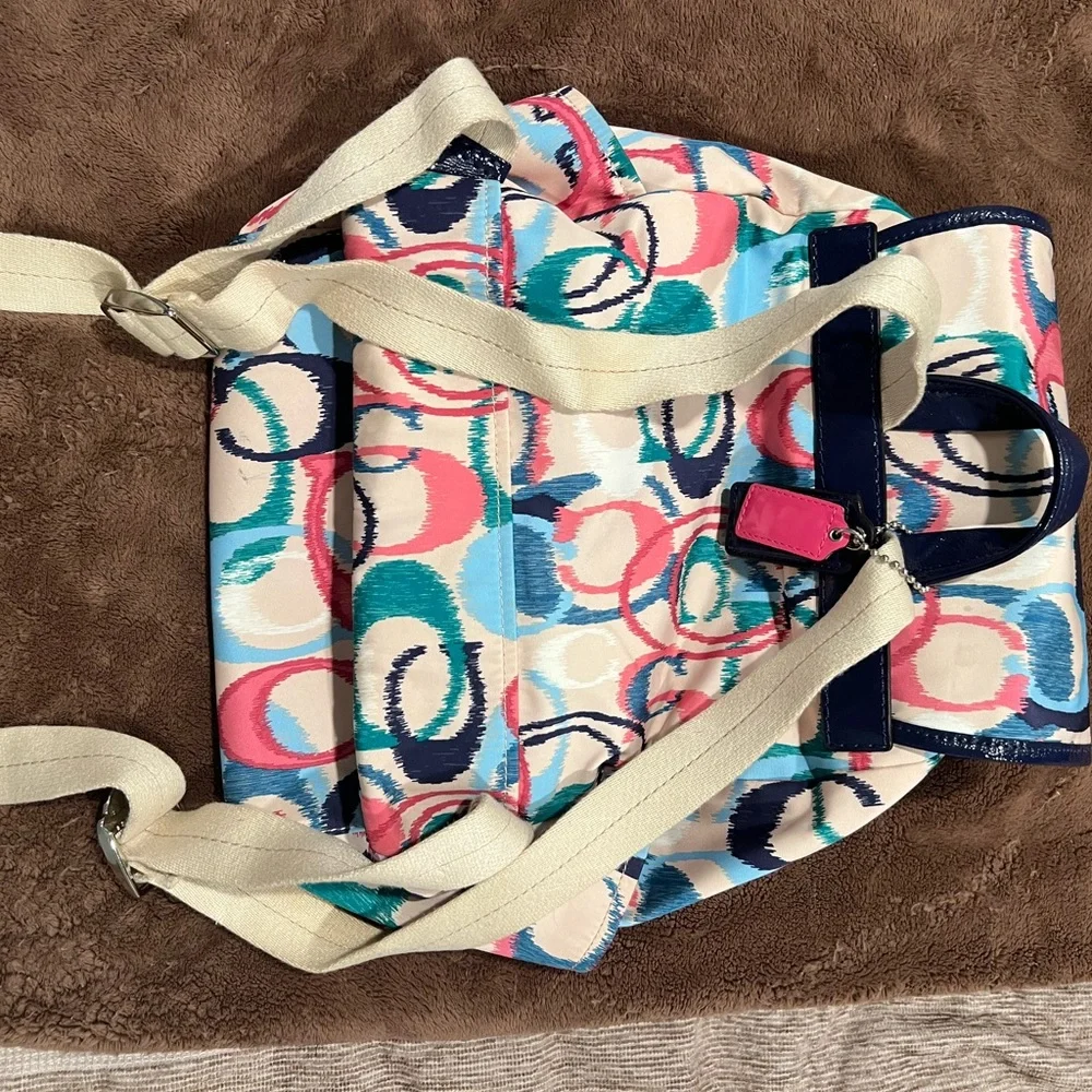 Coach Abstract Pattern Backpack - Picture 3 of 9